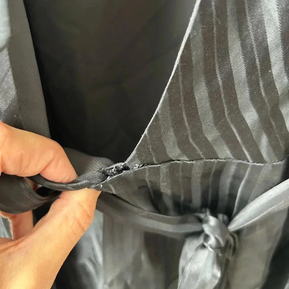 Aritzia Wilfred Silk Striped Mini Dress Navy Blue Tie Waist Long Sleeve Size L - Picture 14 of 15